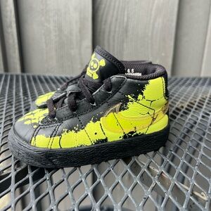 Nike Blazer Mid Toddler 6.5 GS 'Glow in the Dark Skeleton Feet